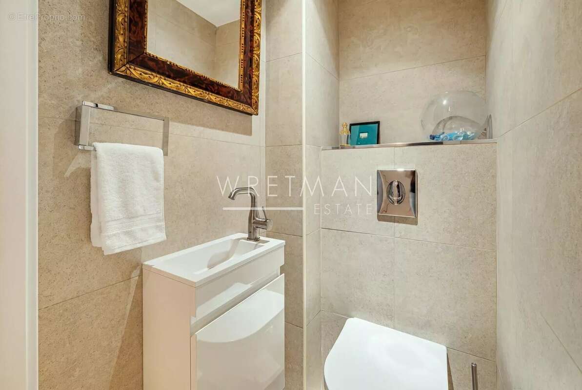 Exceptionnel appartement 5 pièces sur la Croisette avec terrasse vue mer et garage - Cannes Croisette - photo 19