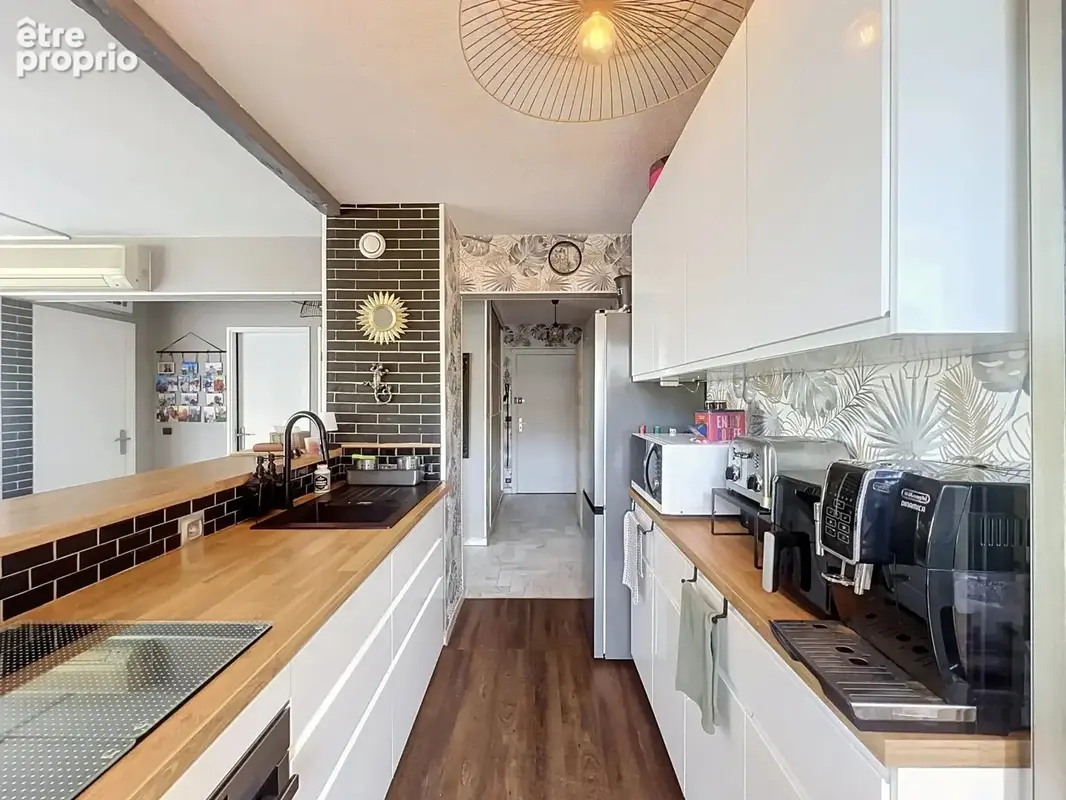 Cœur de ville – Lumineux 2 pièces avec terrasse d'angle de 20 m², à 7 min à pied des plages - photo 4