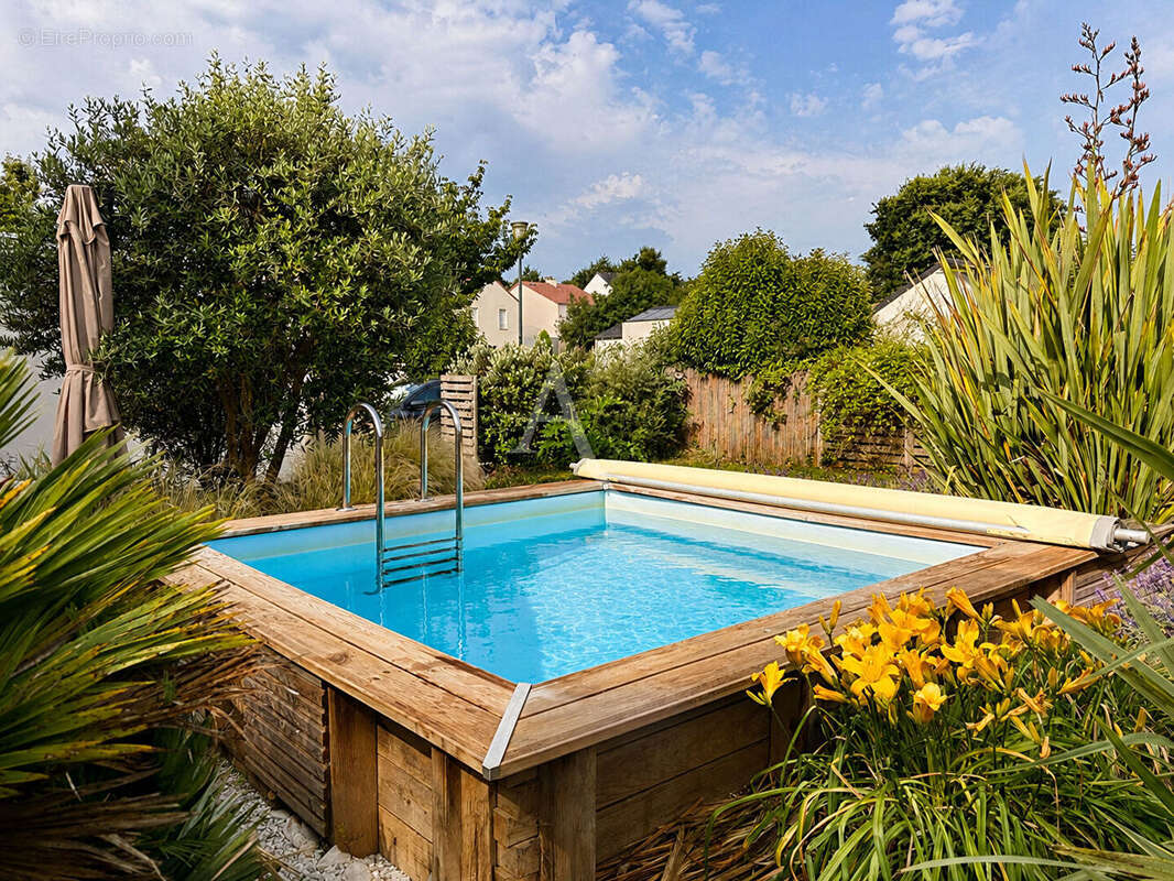 Maison, piscine, garage, 5 chambres de 2011 - photo 12
