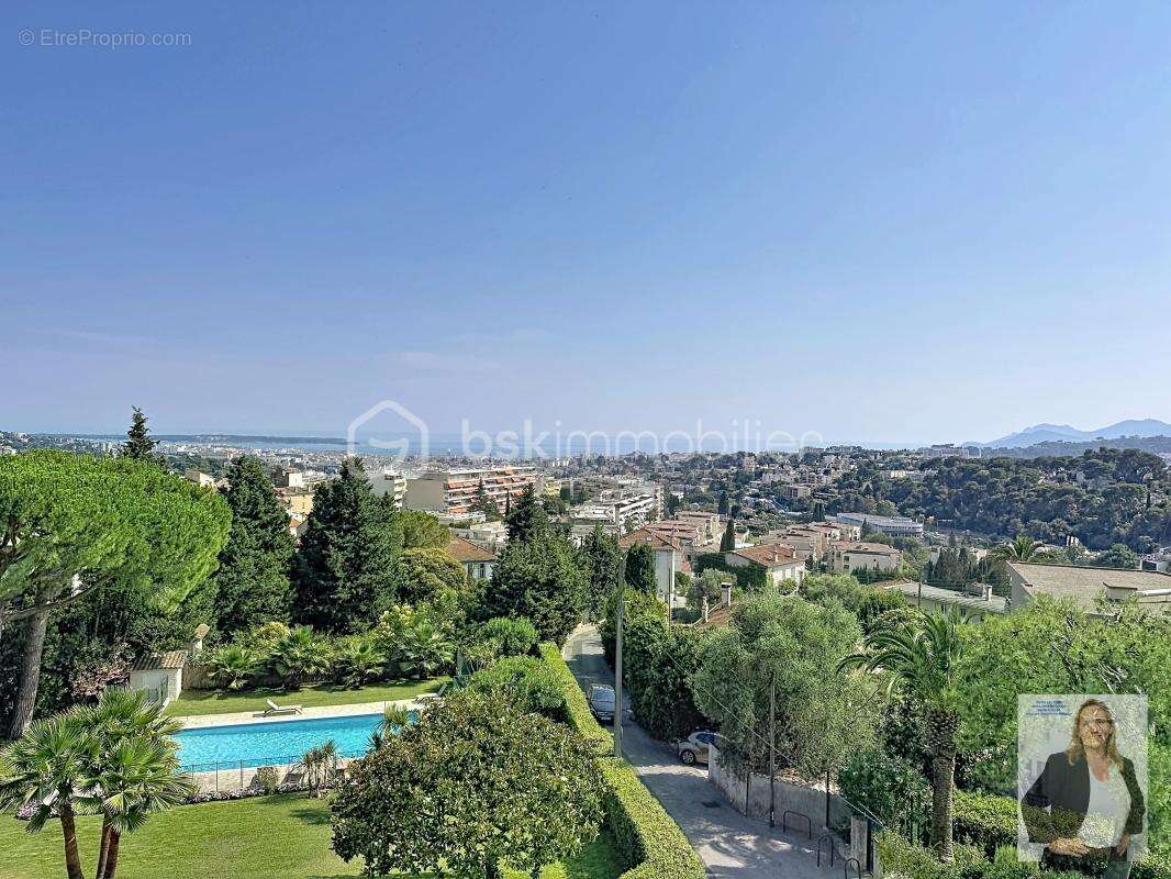 Appartement à LE CANNET