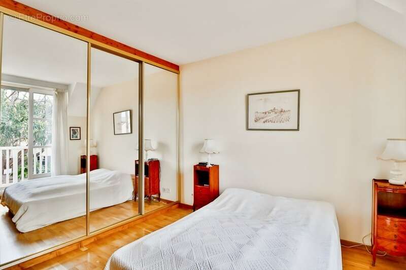 Maison à RUEIL-MALMAISON