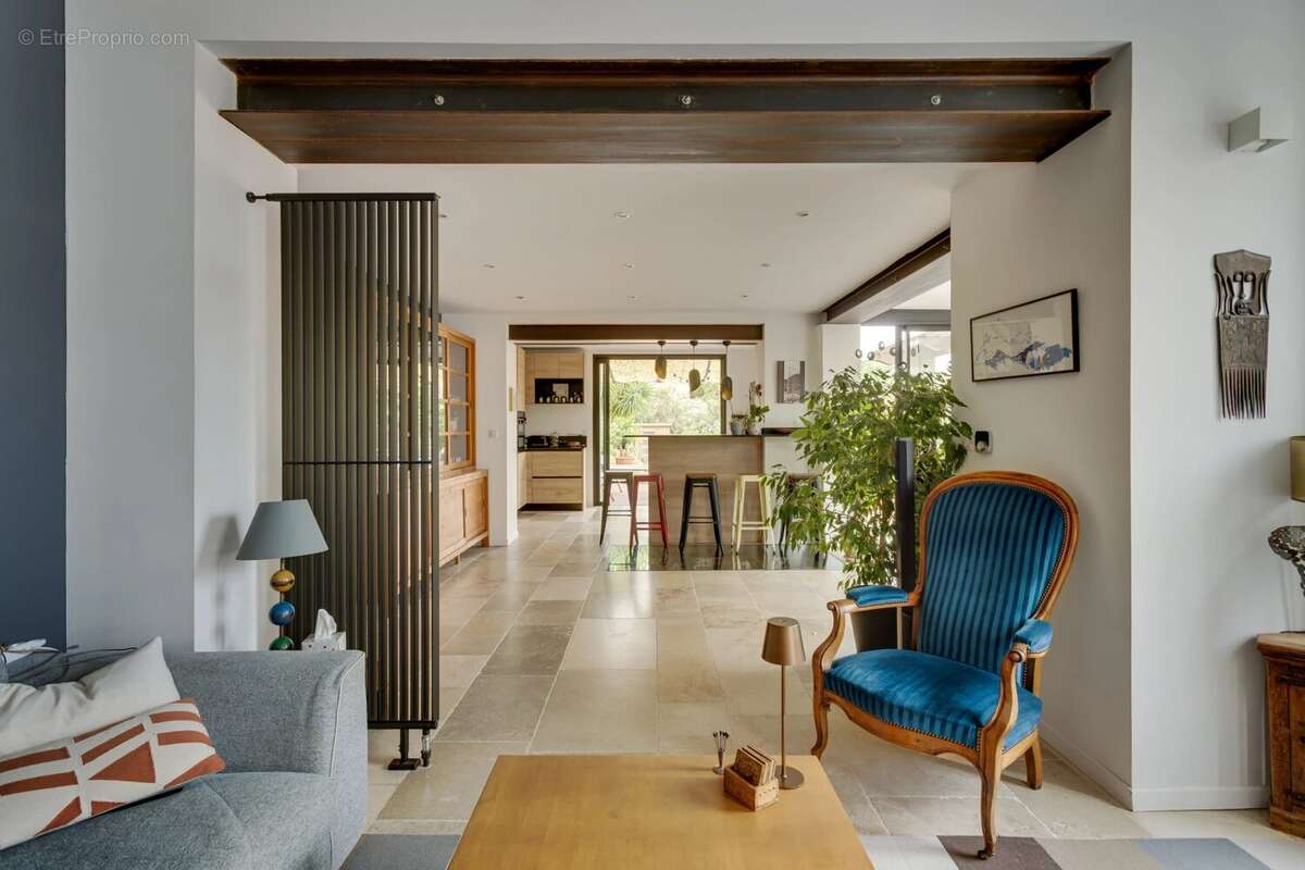 Maison 131 m² à La Ciotat  - photo 5