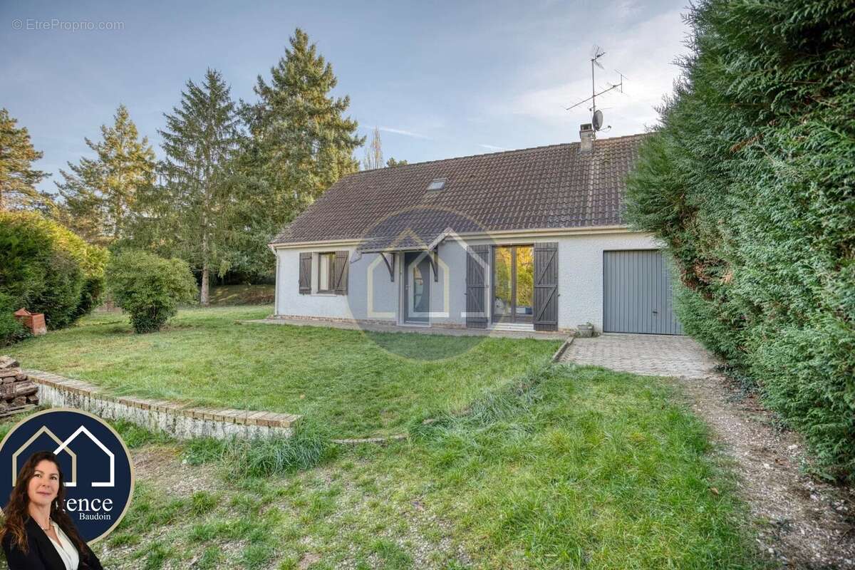 Maison à LA BOISSIERE-ECOLE