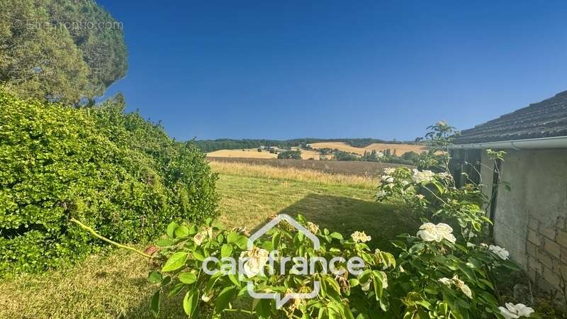 Maison  en pierre avec vue panoramique à perville (82400) - photo 5