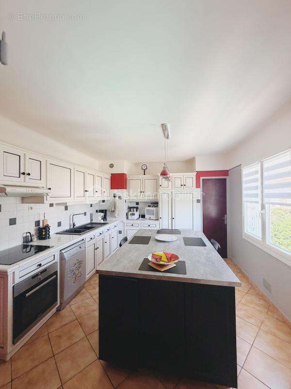 Maison à LA VALETTE-DU-VAR