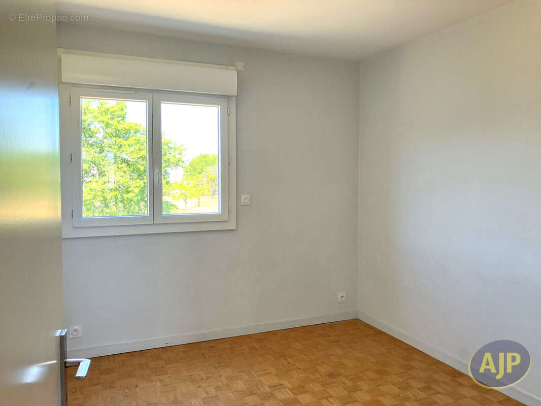 Nouvelle pépite AJP ! Appartement Libourne 5 pièce(s) - photo 8