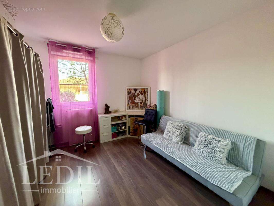 Appartement à COLOMIERS