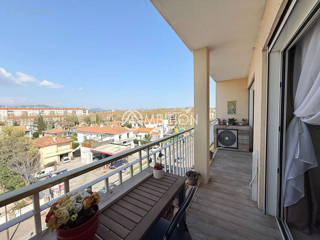 Appartement à FREJUS