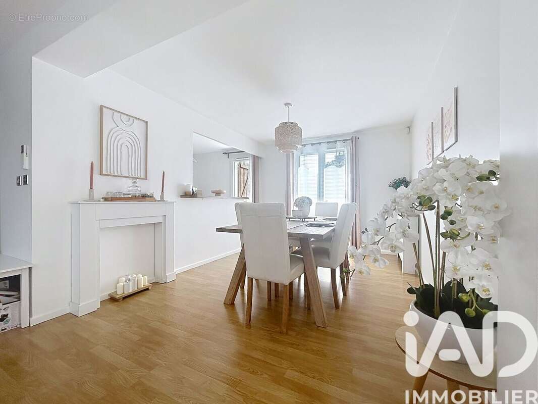 Photo 3 - Maison à OSNY