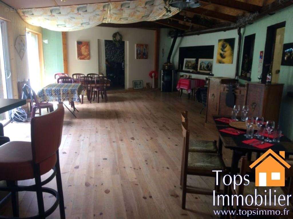 Commerce à MALEVILLE