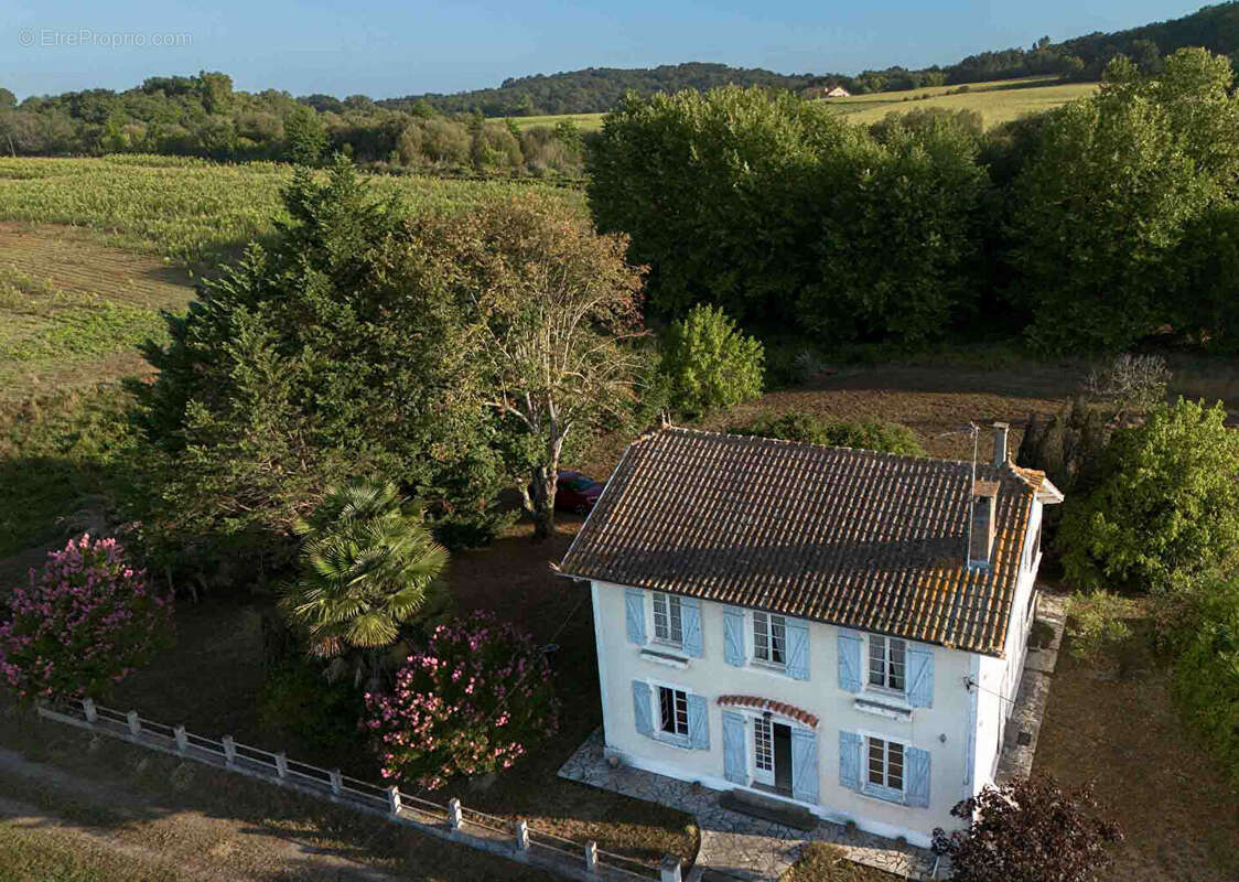 Maison de maître à Saint Martin De Hinx 170 m2 - photo 16