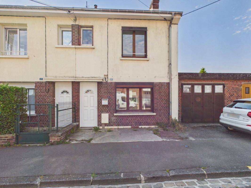 Maison à BRETEUIL