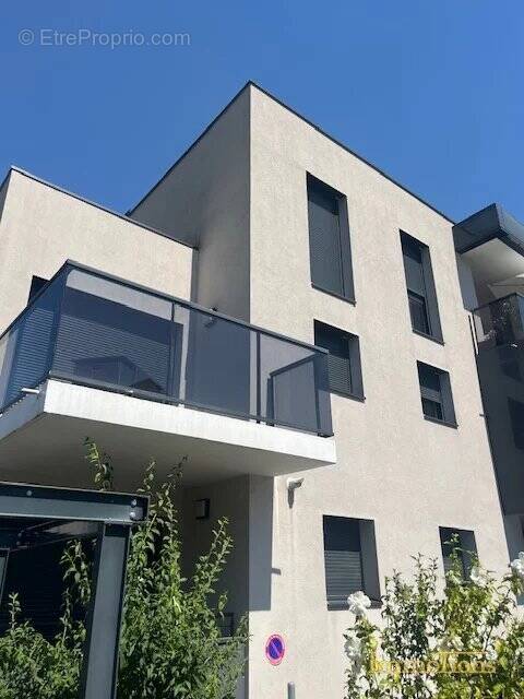 Appartement à CORENC