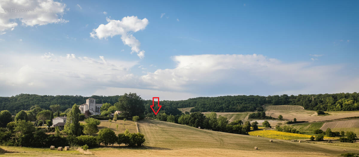 Terrain à SAINTE-JULIETTE