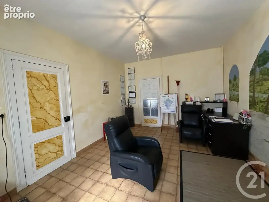 Maison 85 m² à Saint-Medard-De-Guizieres  - photo 4