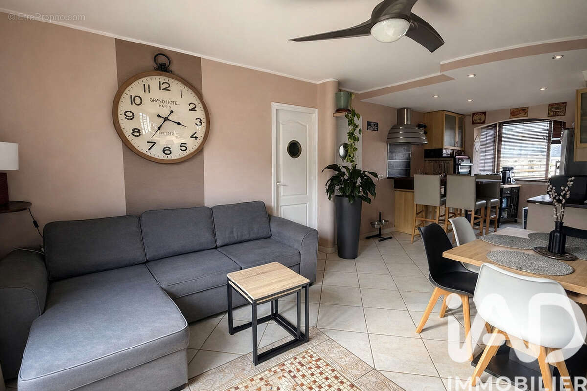 Photo 4 - Appartement à FONTAINE