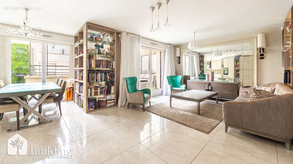 Appartement à LEVALLOIS-PERRET