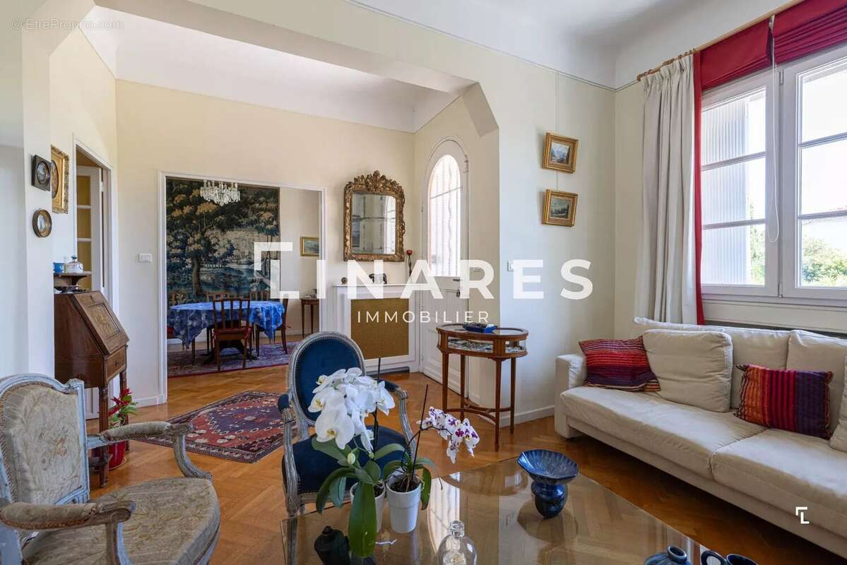 Maison à MARSEILLE-8E
