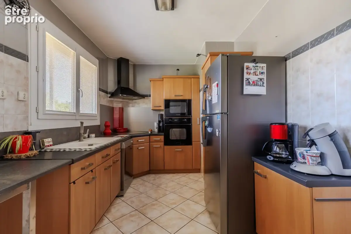 Maison de 152 m2 - sur terrain de 818 m2 - photo 7