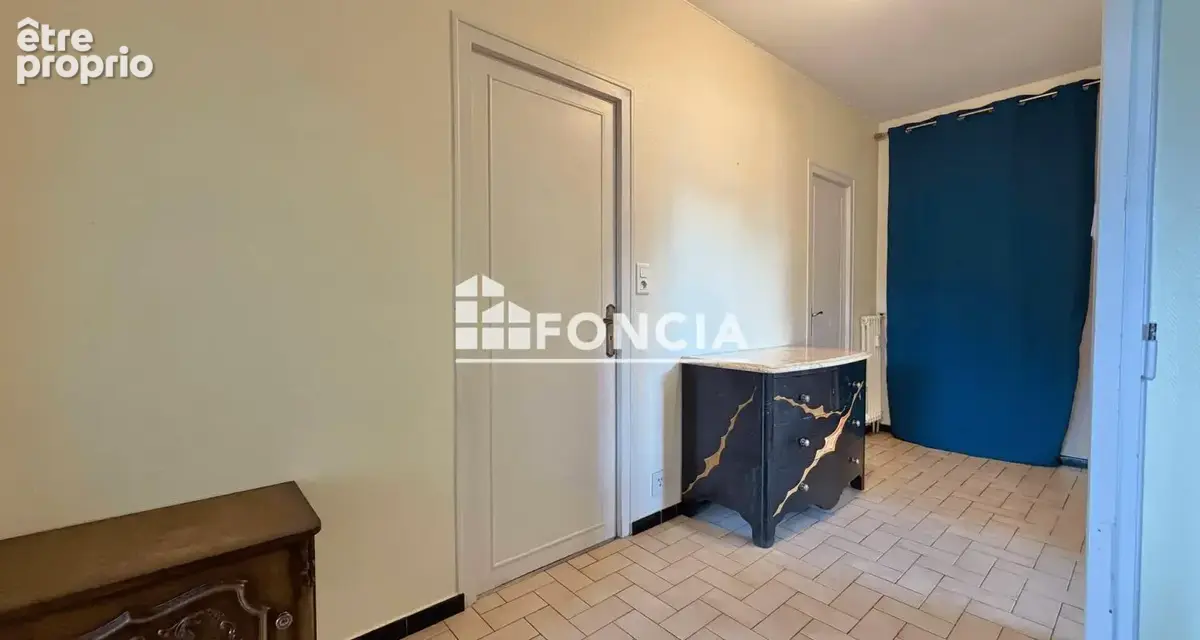 LA ROCHE-SUR-FORON CENTRE : Appartement T2 + garage + cave - photo 15