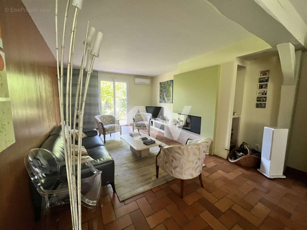 Maison 175 m² à Checy  - photo 5