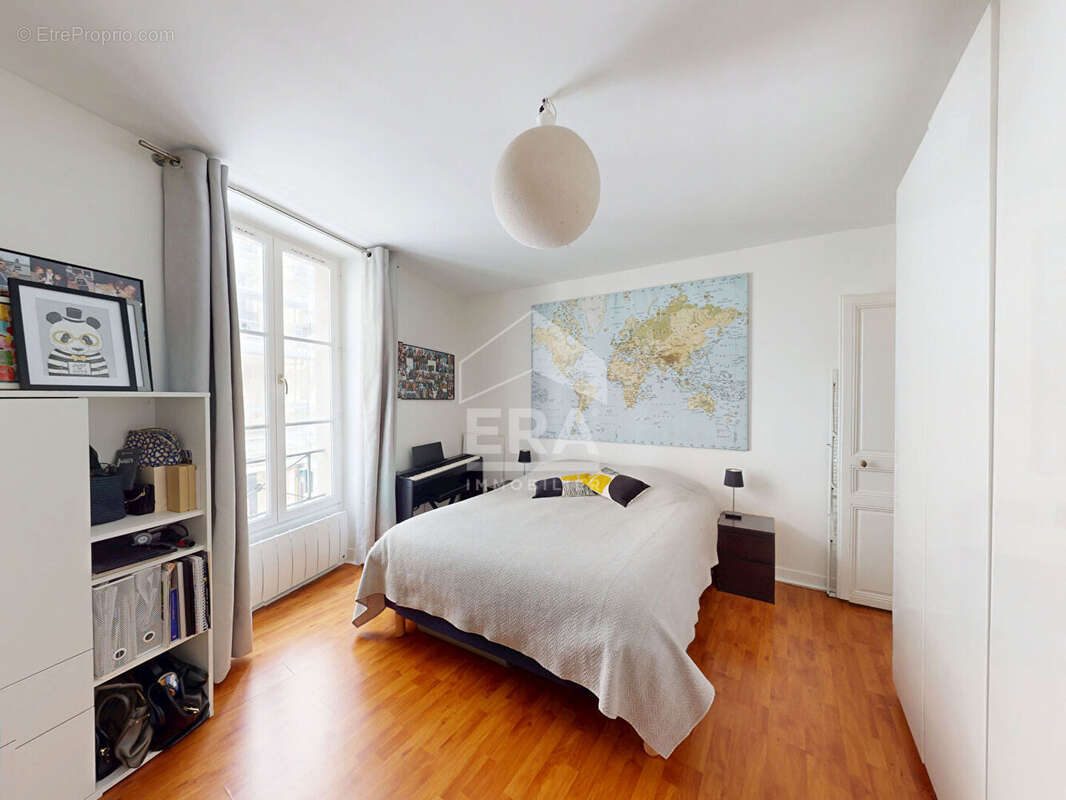 Appartement à PARIS-15E