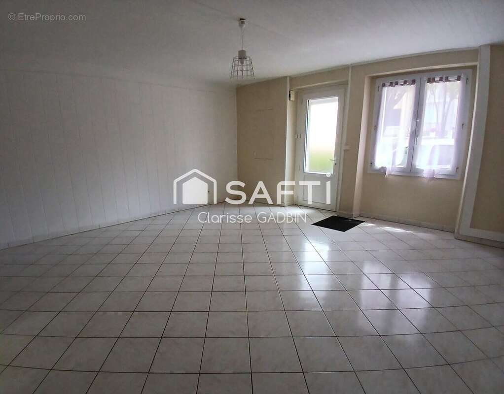 Photo 3 - Maison à RENAZE