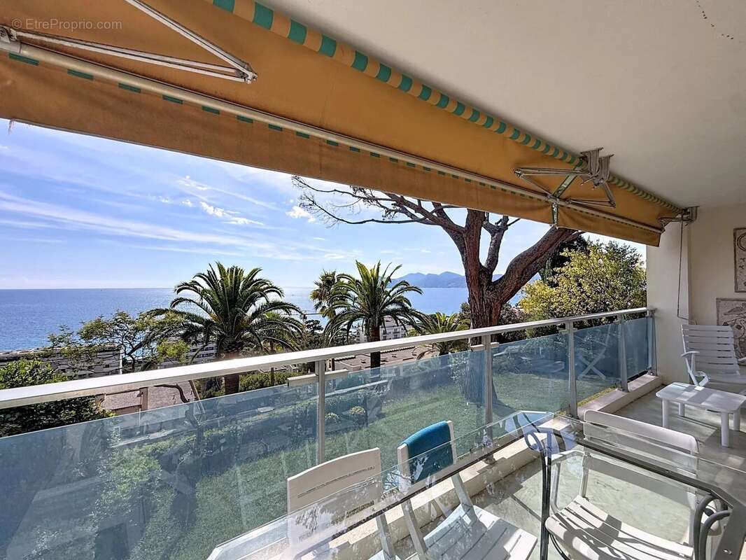 Appartement à CANNES