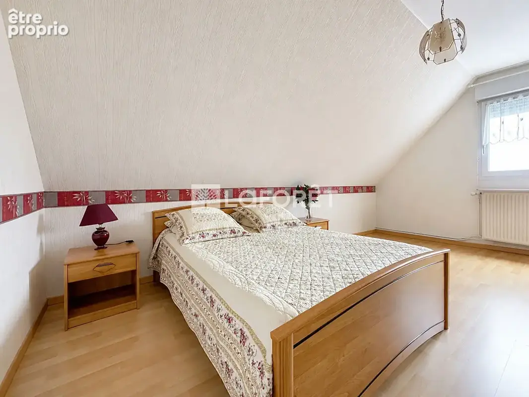 Pavillon familial 102,5 m²  - 4 Chambres - Brêmes - photo 8