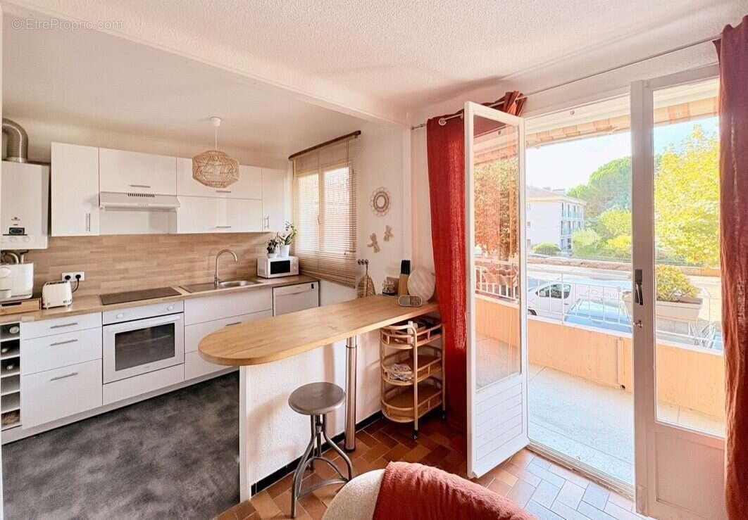 Appartement à SAINT-RAPHAEL