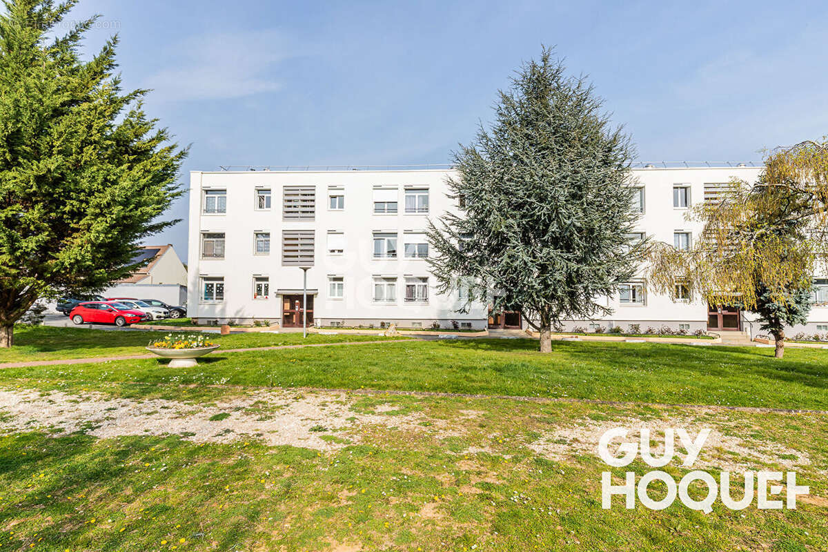 Appartement à SAVIGNY-SUR-ORGE
