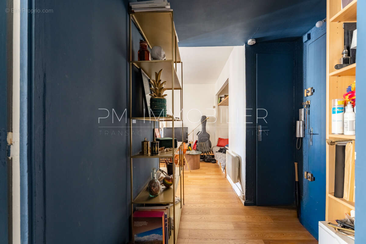 Appartement à MARSEILLE-6E