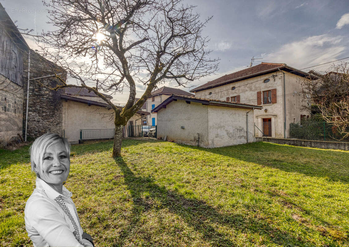 Terrain à PONTCHARRA