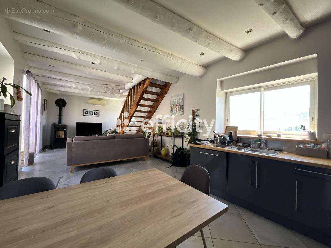 Maison à PRIVAS