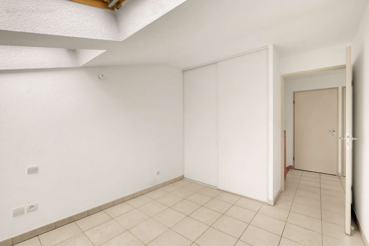 Appartement à RAMONVILLE-SAINT-AGNE