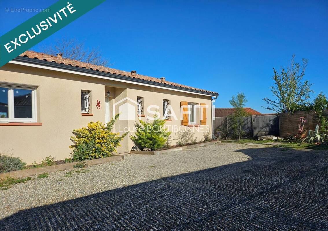 Photo 1 - Maison à SAINT-SULPICE