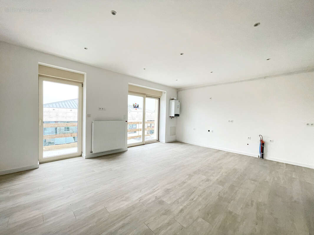 Appartement à PONT-EVEQUE