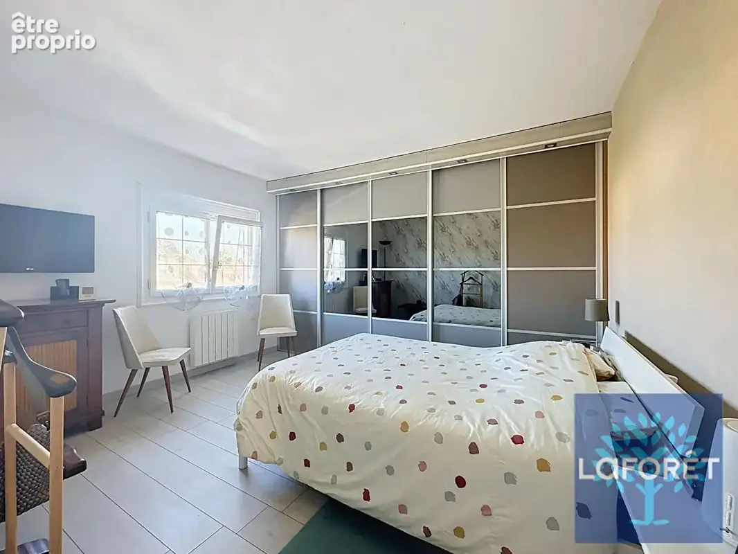 Maison et dépendance Vigneux-sur-seine 6 pièces 125 m2 - photo 10
