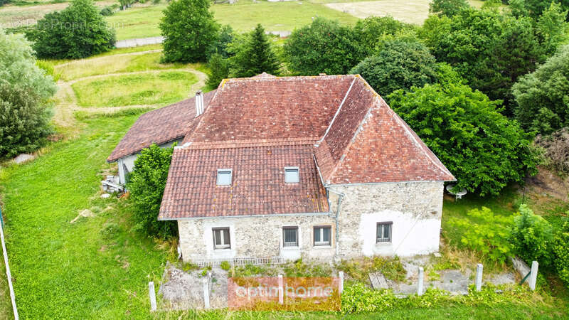 Maison à SAUVETERRE-DE-BEARN