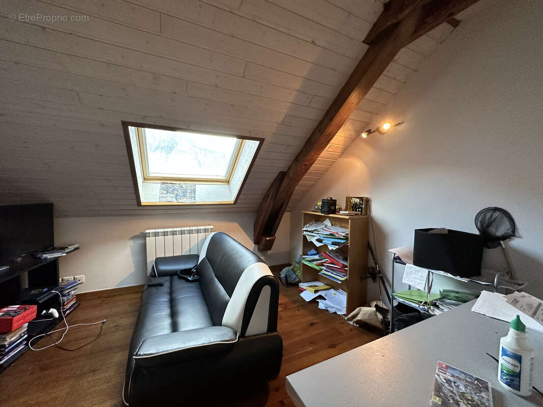 Maison à SAINT-ETIENNE-DE-CUINES