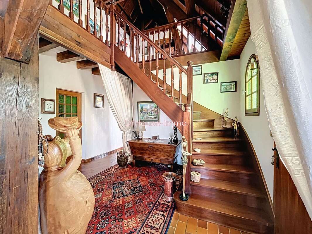Maison à CHANCELADE