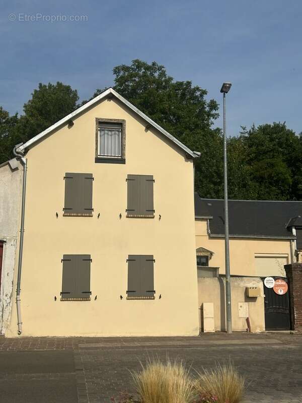 Maison à SAINT-PREST