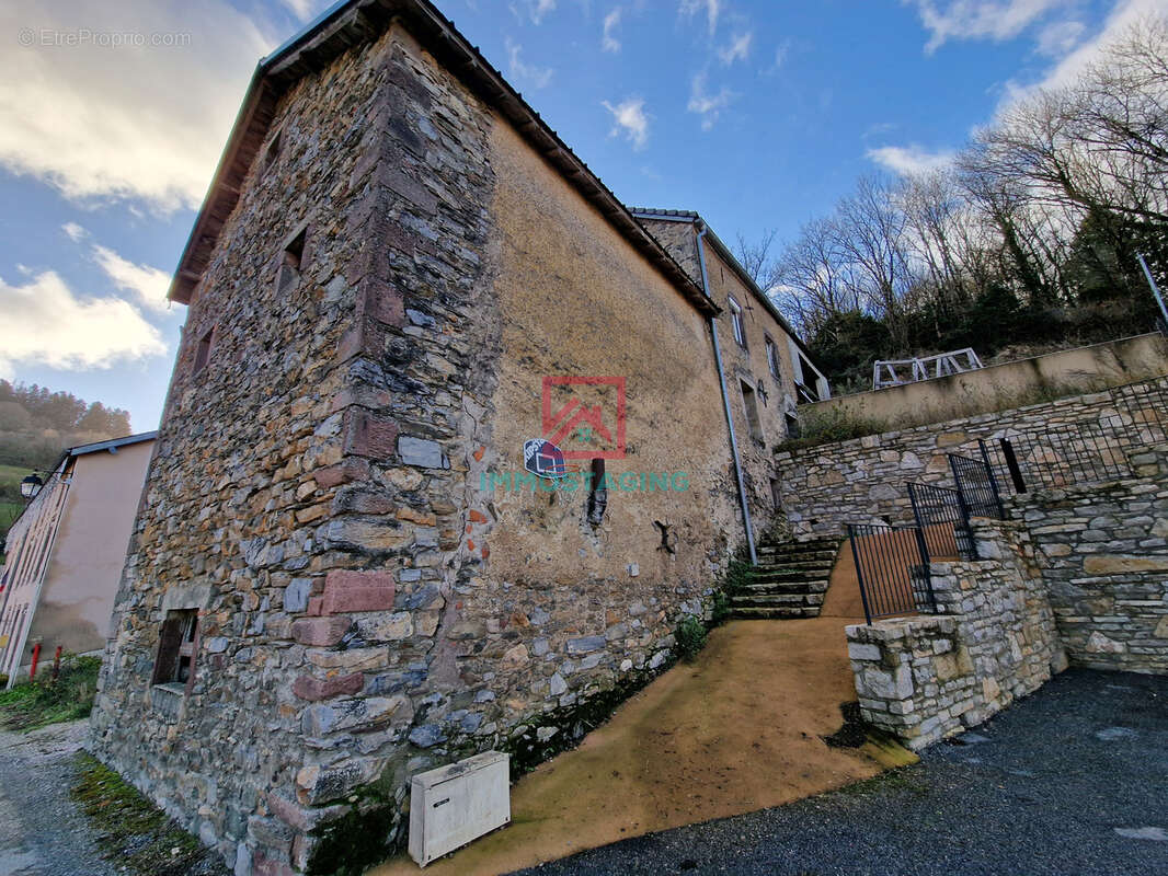 Maison à PEUX-ET-COUFFOULEUX