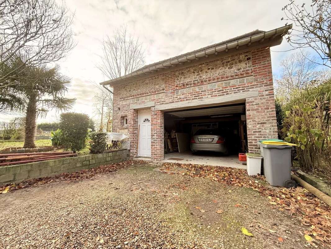 Maison à INGOUVILLE