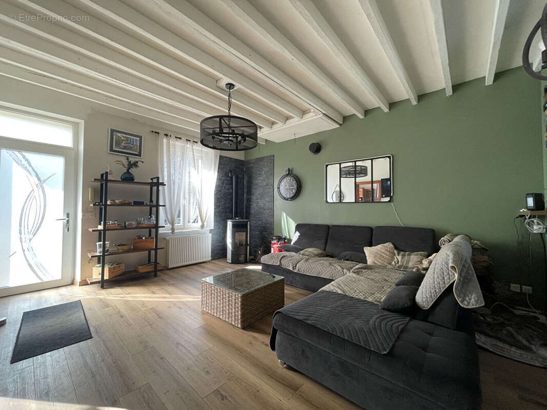 Maison à CREPY-EN-VALOIS