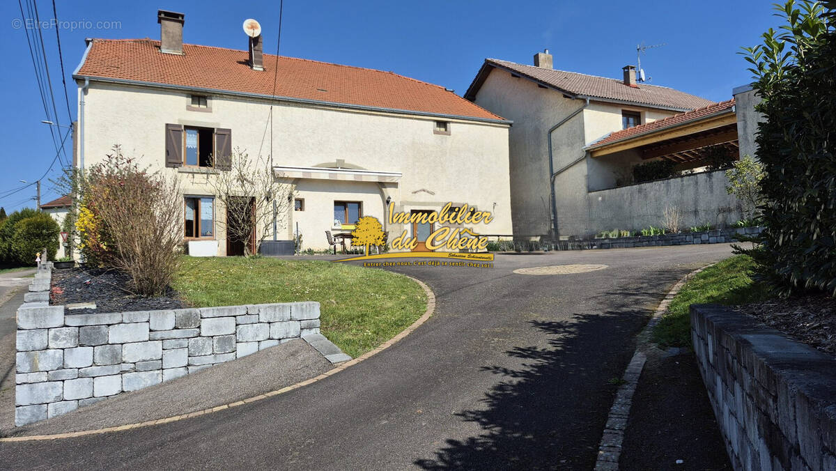 Maison à JASNEY