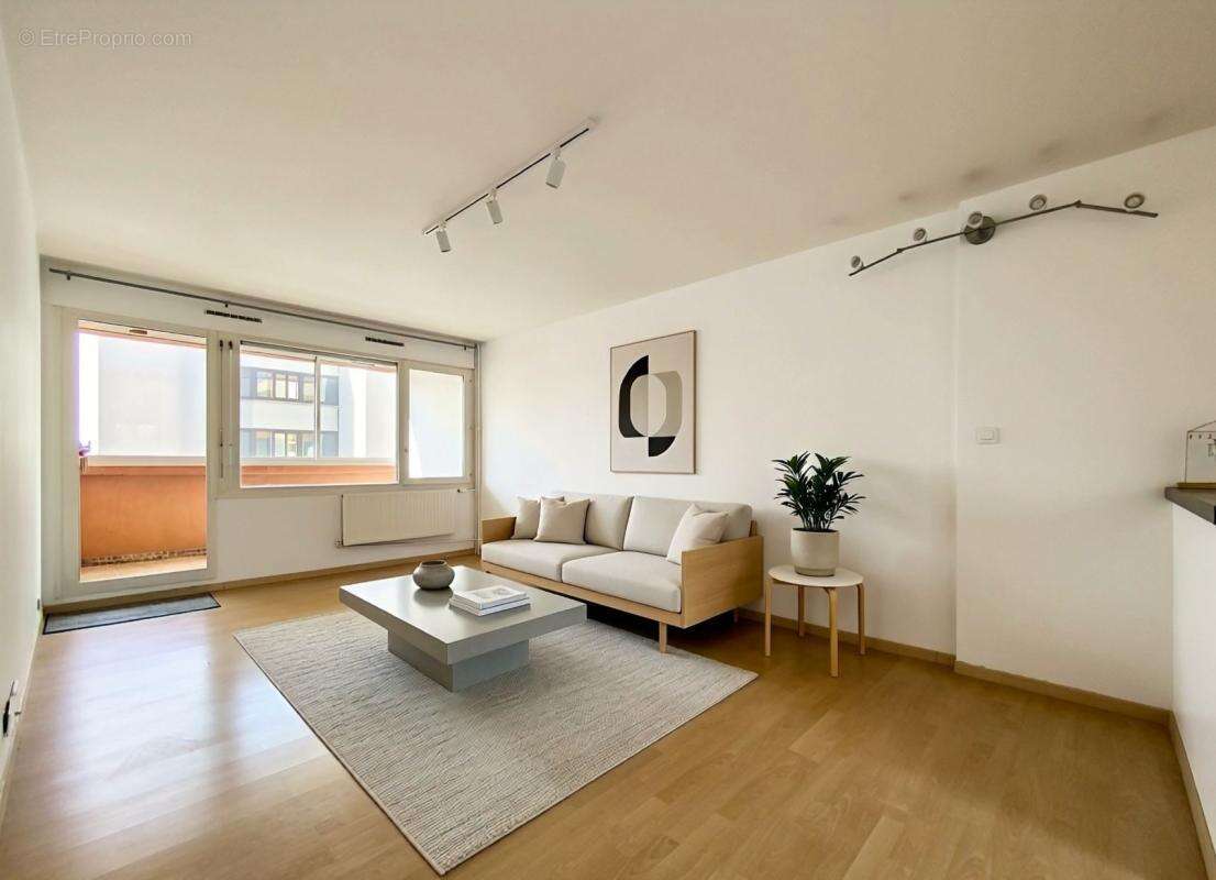 GARE  à pied ! 87 m2. Appartement familial ou Investissement pour colocation - photo 1