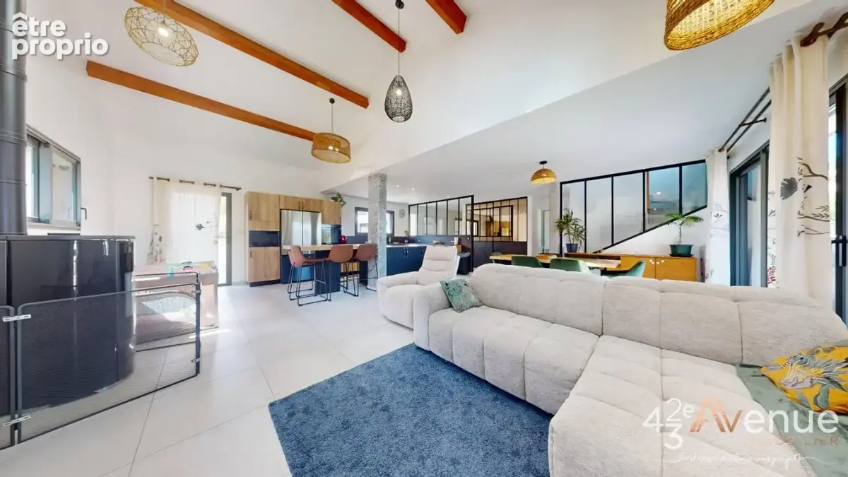 Maison 9 pièces 180 m² à vendre à Beauzac (43590) - photo 3