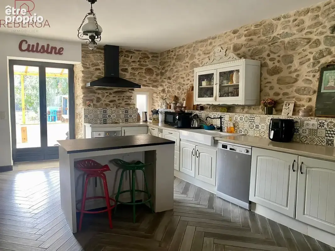 Maison 6 pièces 245 m² à vendre à Mazamet (81200) - photo 3