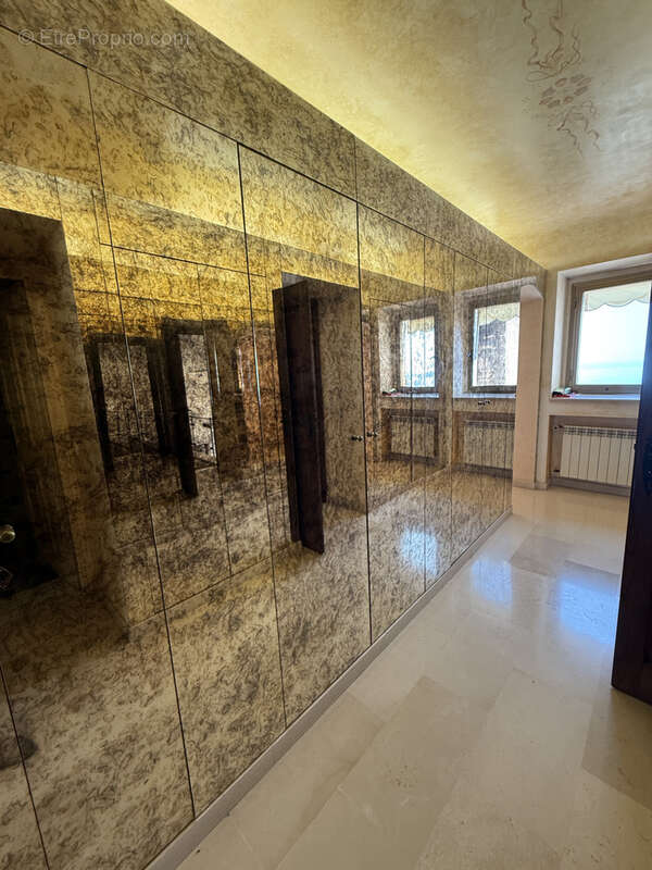 Maison à ROQUEBRUNE-CAP-MARTIN